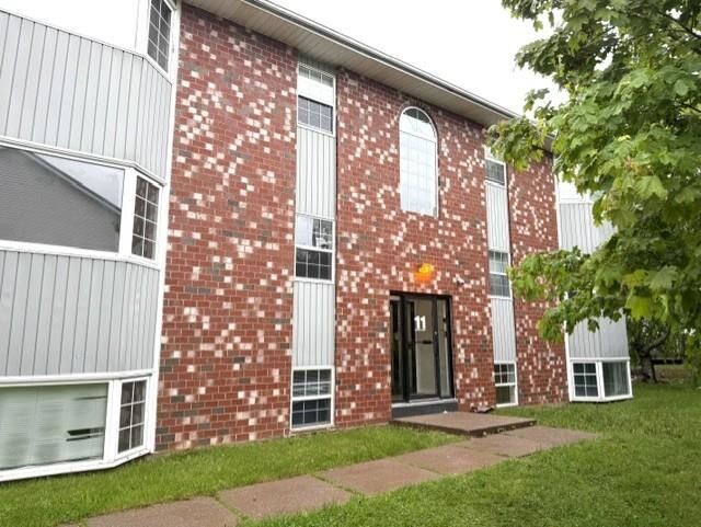 11 Browns Court #101 — photo 1