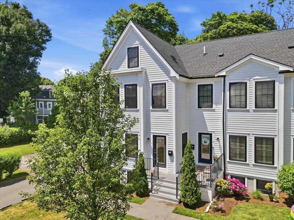 Property Photo:  21 Chickatawbut Street 1  MA 02122 