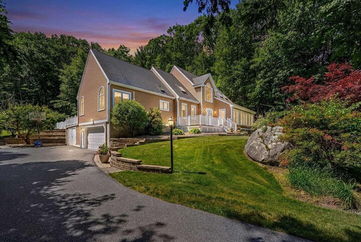 Property Photo:  9 Abby Road  MA 01886 