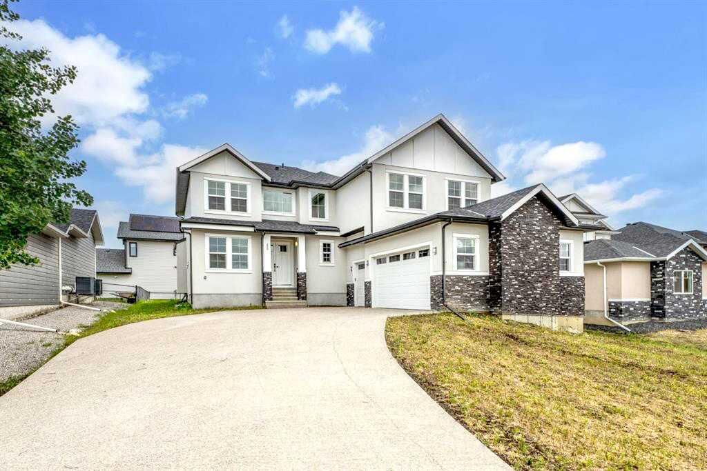 Property Photo: 22 Cimarron Estates Gate AB T1S 0M9