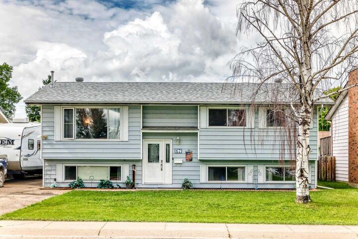 Photo de la propriété: 67 Newcombe Crescent AB T4P 1T9