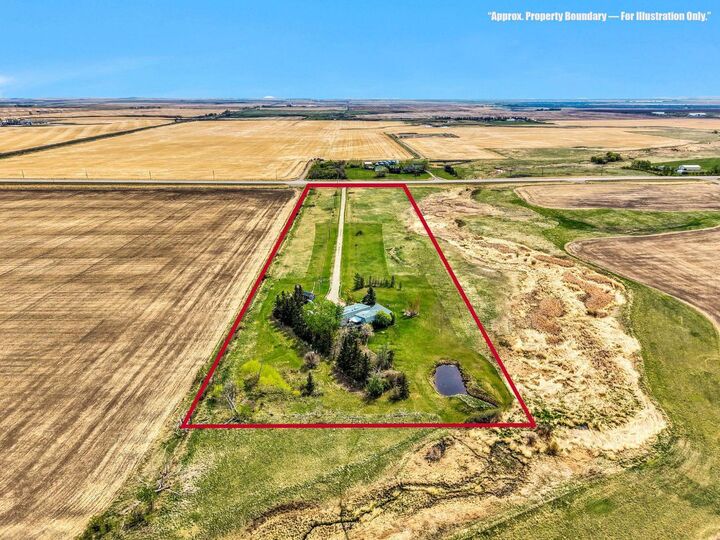 Property Photo: 222082 Highway 817 AB T0J 0M0