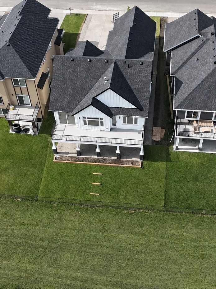 Property Photo: 150 Muirfield Boulevard AB T0J 1Y1