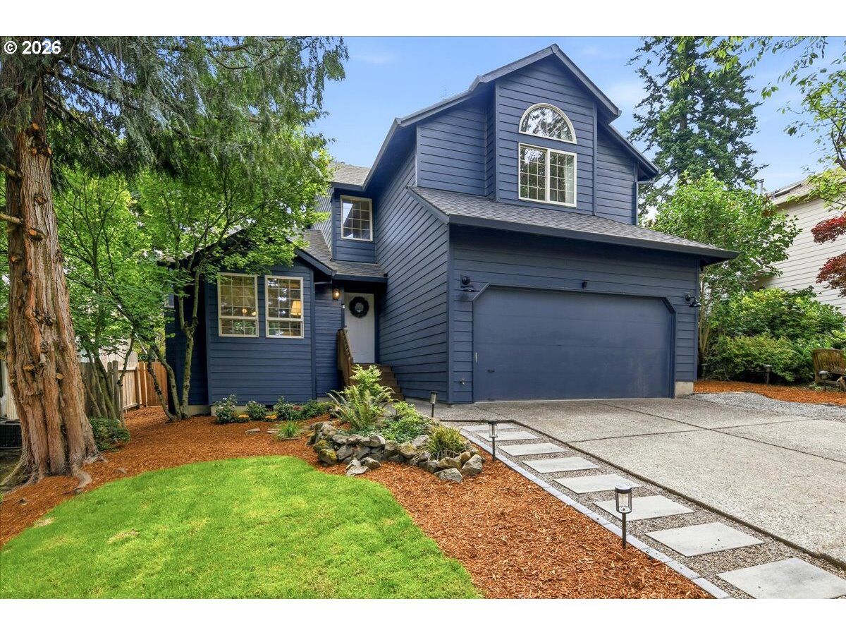 Property Photo:  8908 SW 50th Ave  OR 97219 