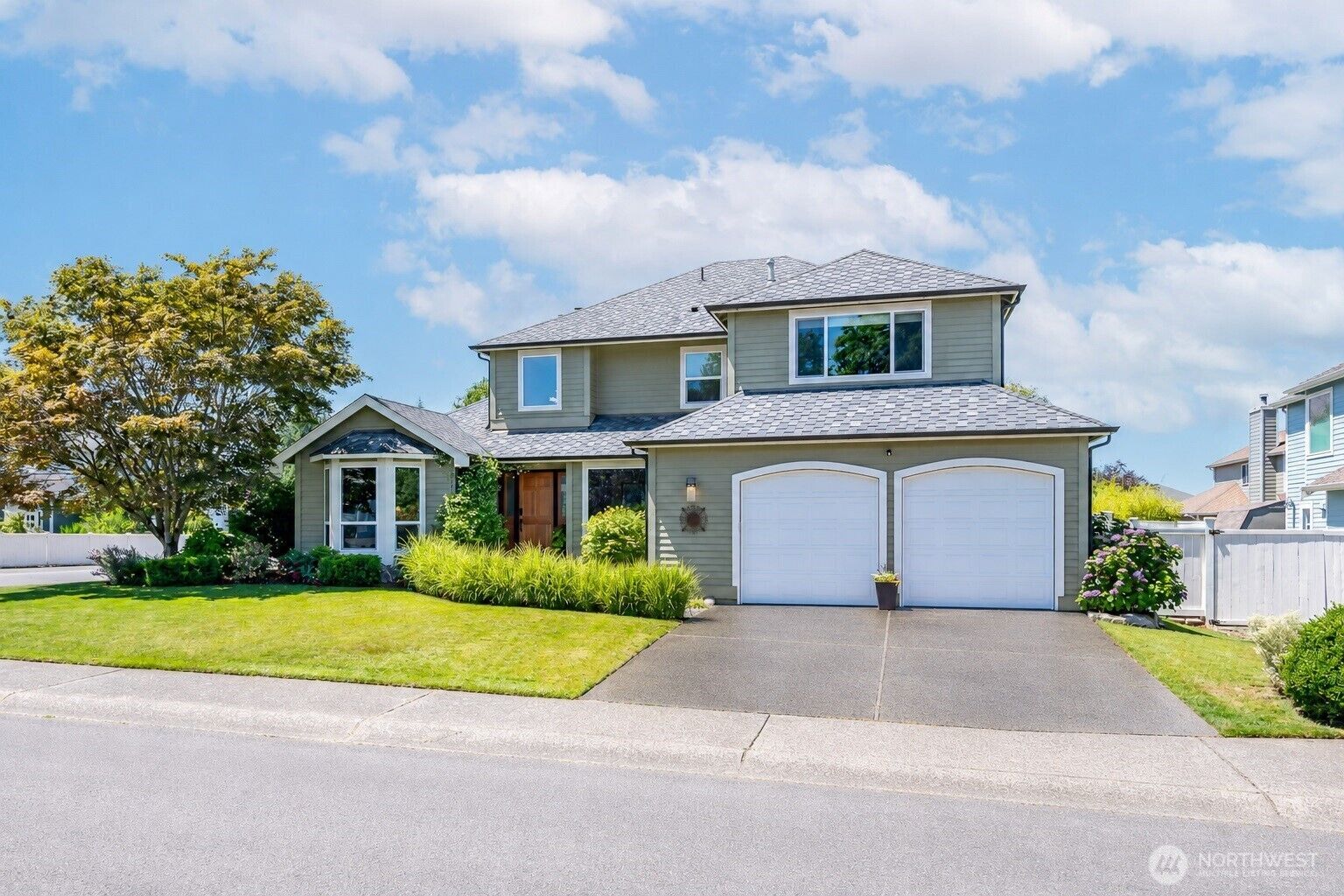 Property Photo: 3010 Carbon Ridge Street WA 98022