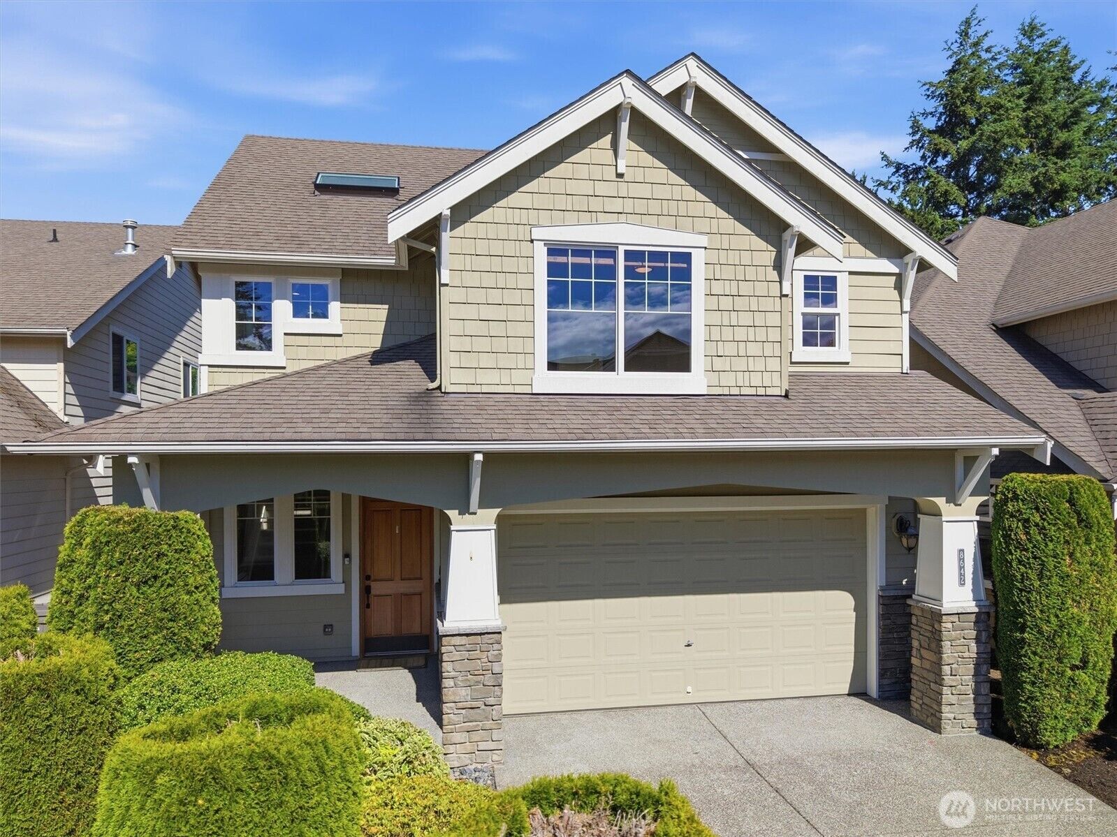 Property Photo: 8642 NE 123rd Place WA 98034