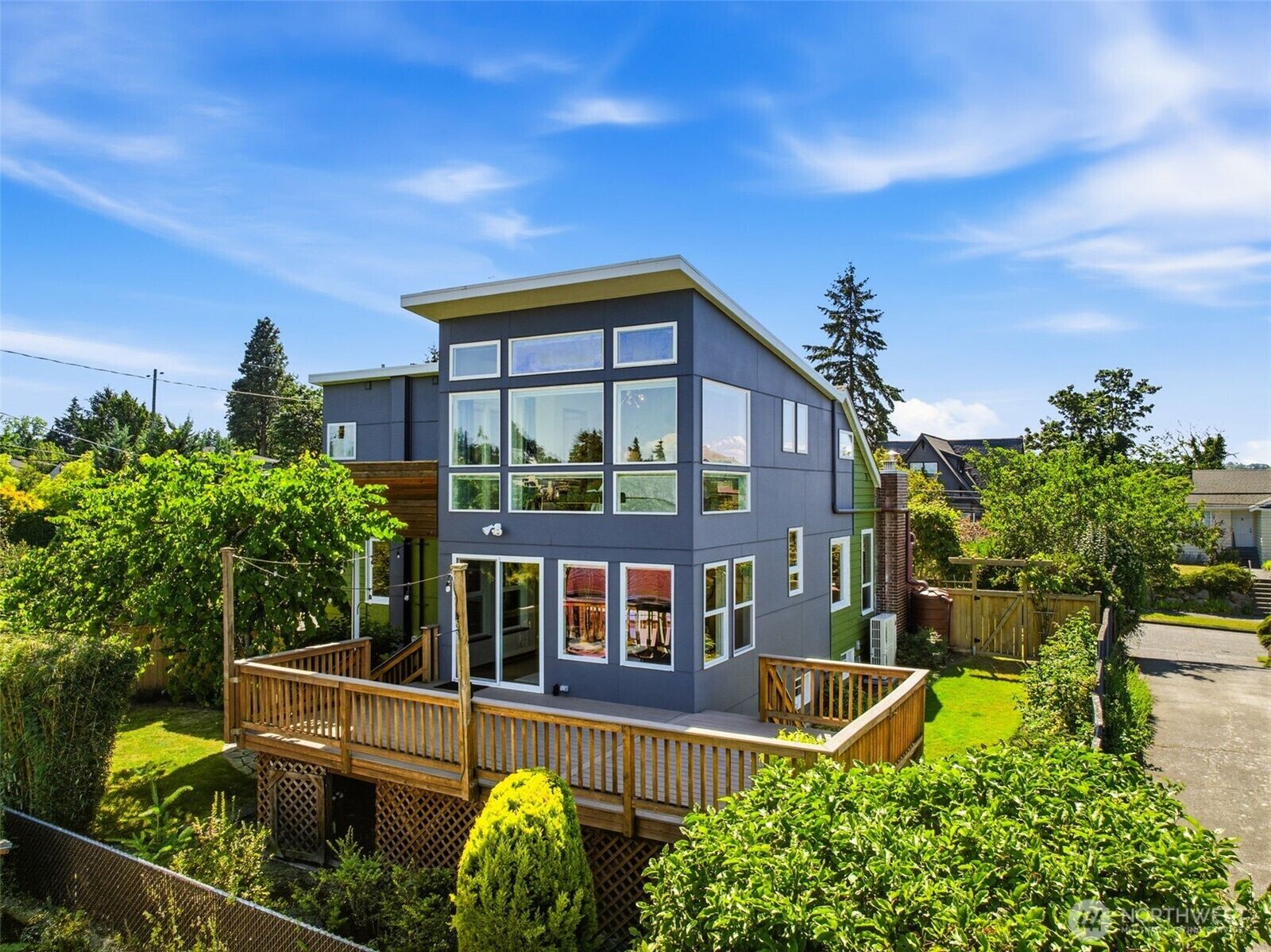 Property Photo: 4730 48th Avenue S WA 98118