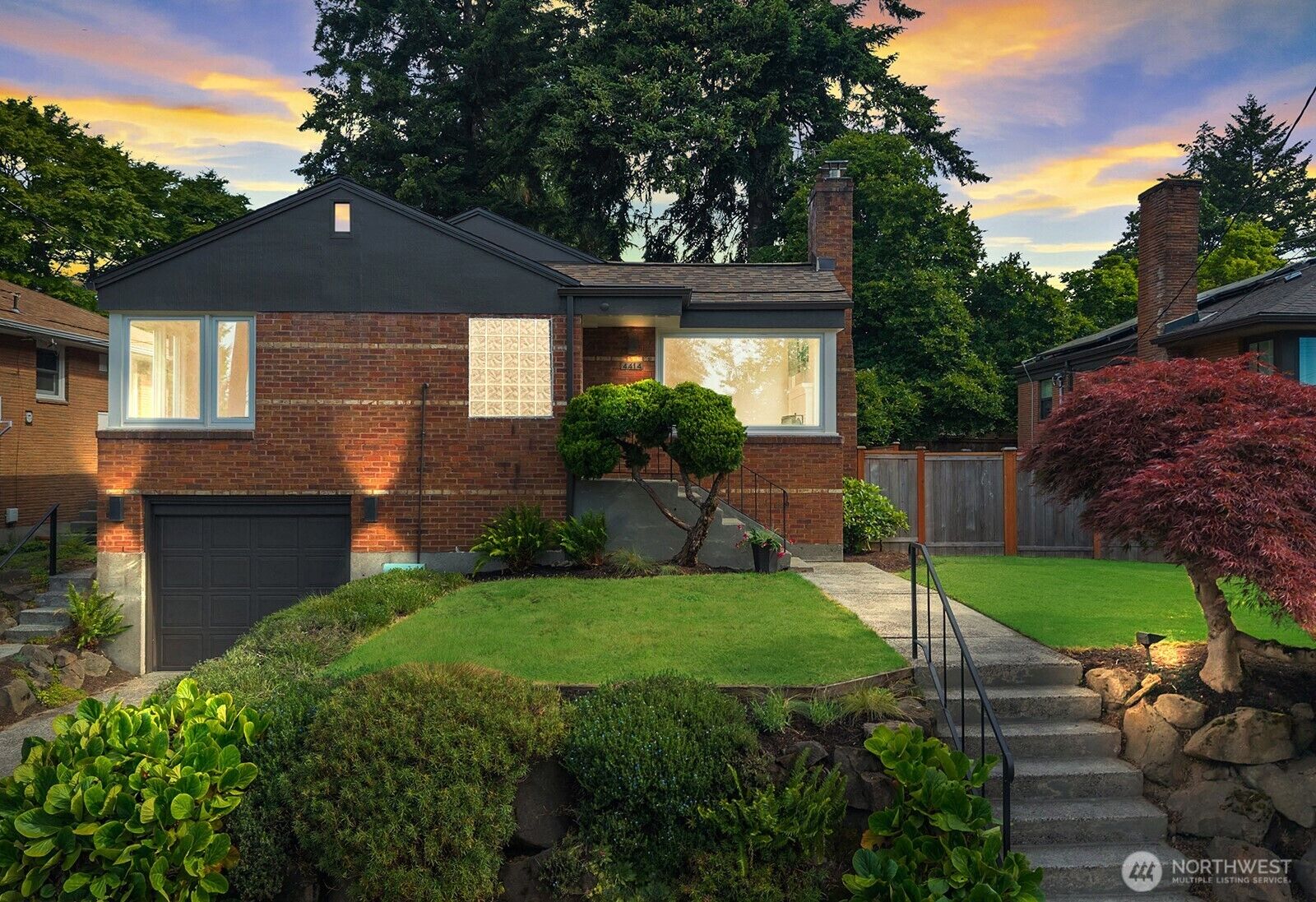 Property Photo: 4414 NE 65th Street WA 98115