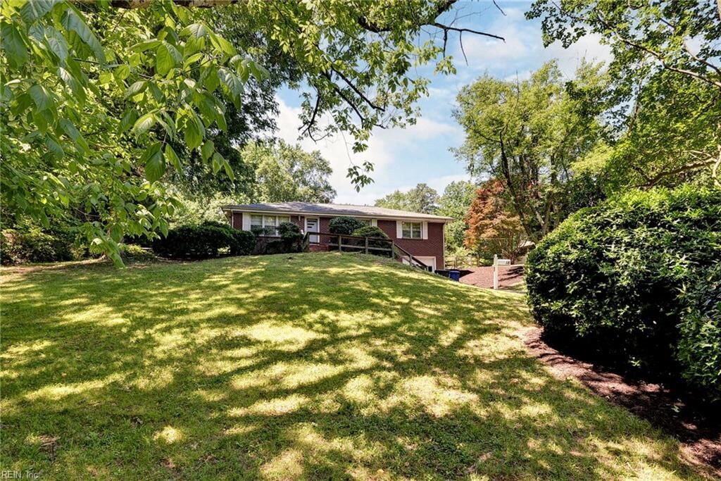 Property Photo: 18 Owens Rd VA 23602