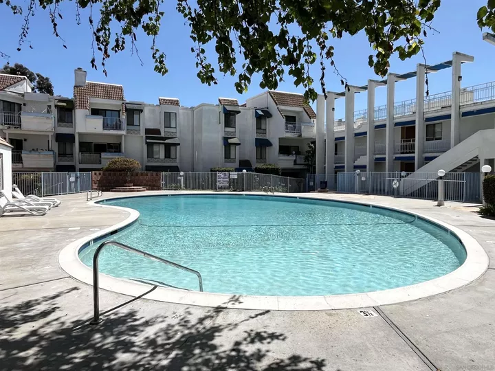 Property Photo: 8332 Regents Rd 1F CA 92122