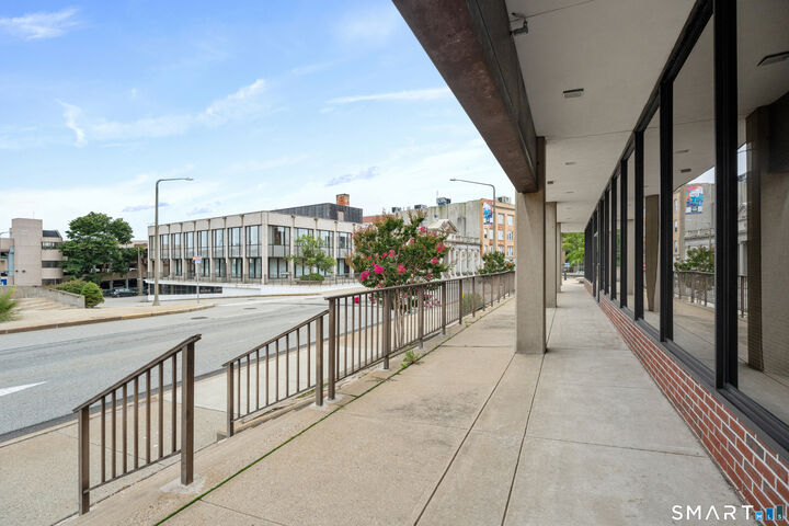 Property Photo:  92 Eugene O'Neill Drive 128  CT 06320 