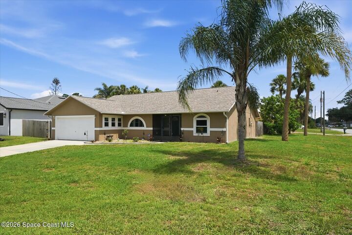 Property Photo: 4370 Everglades Street FL 32927