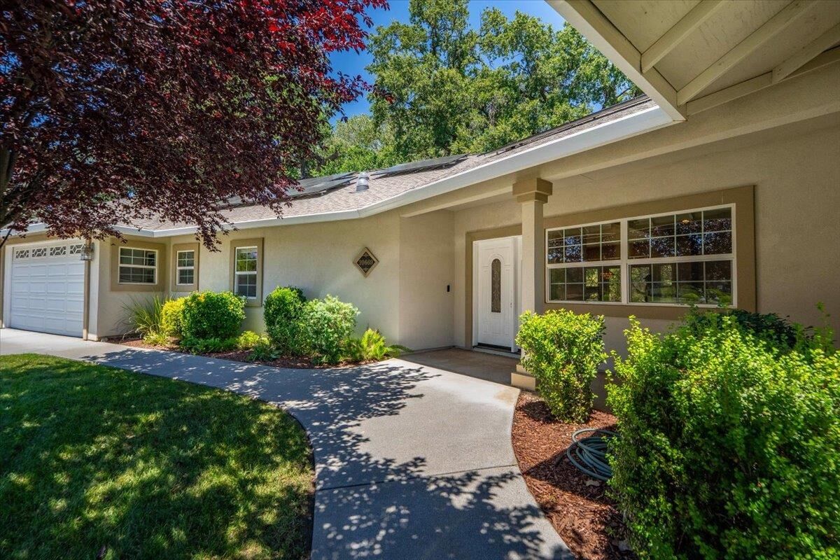 Property Photo: 20669 Jessica Court CA 96080