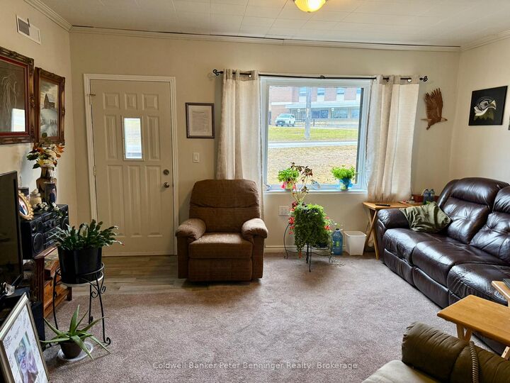 Property Photo:  22 McGivern Street W  ON N0G 2V0 