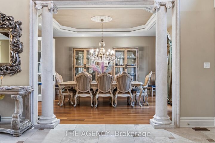 Property Photo: 16 Dew Drop Court ON L6A 1E9