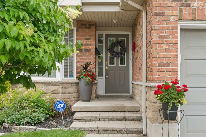 Property Photo: 1173 Bellview Crescent 1 ON L7S 1C9