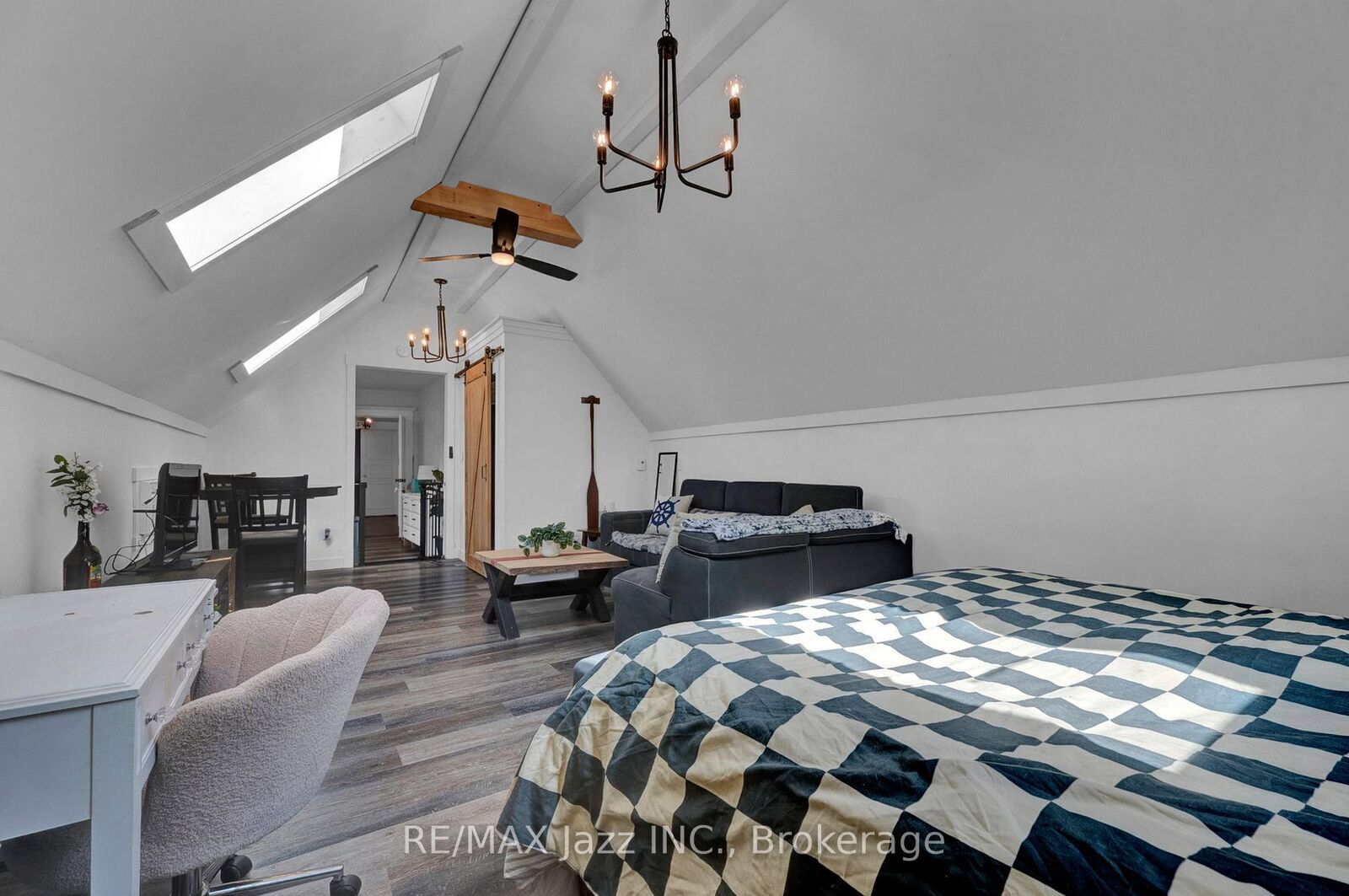 Property Photo: 1674 Hooton Drive ON L0A 1C0