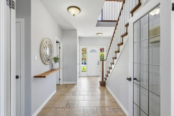 Property Photo: 17 Armeda Clow Crescent ON L3W 0H7