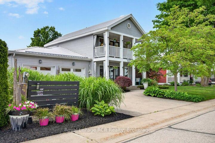 Property Photo: 137 383 McNabb Street ON N0H 2L0