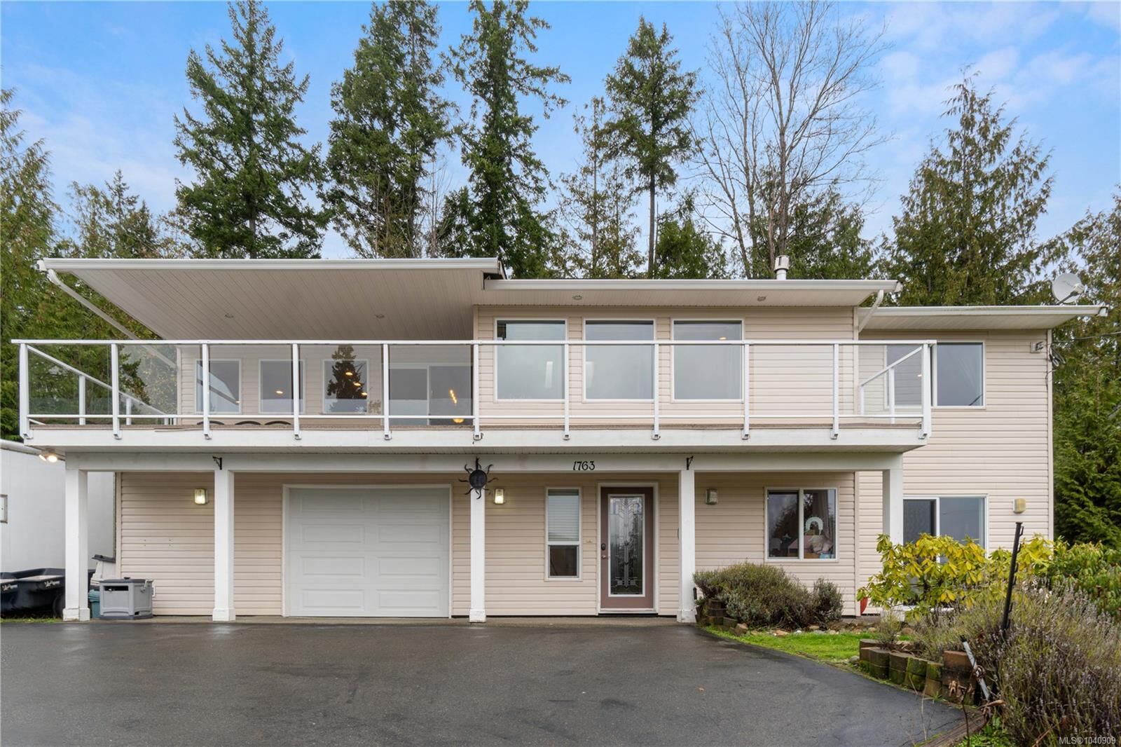 Property Photo: 1763 Martini Way BC V9K 2S3
