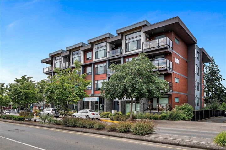 7162 West Saanich Rd #201 — photo 1