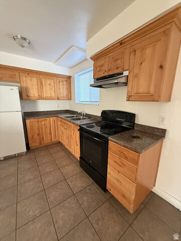 Property Photo: 2544 S 700 E UT 84106