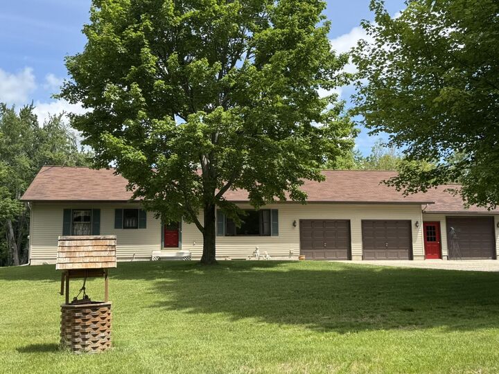 Property Photo: 6955 Cedar Road MI 49706