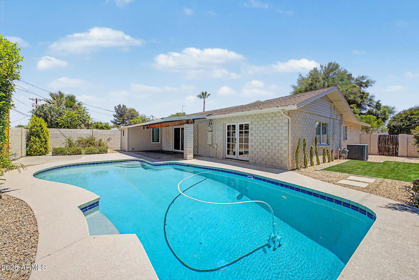 Property Photo:  8202 E Sells Drive  AZ 85251 