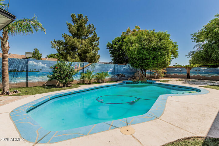 Property Photo:  4020 W Anderson Drive  AZ 85308 