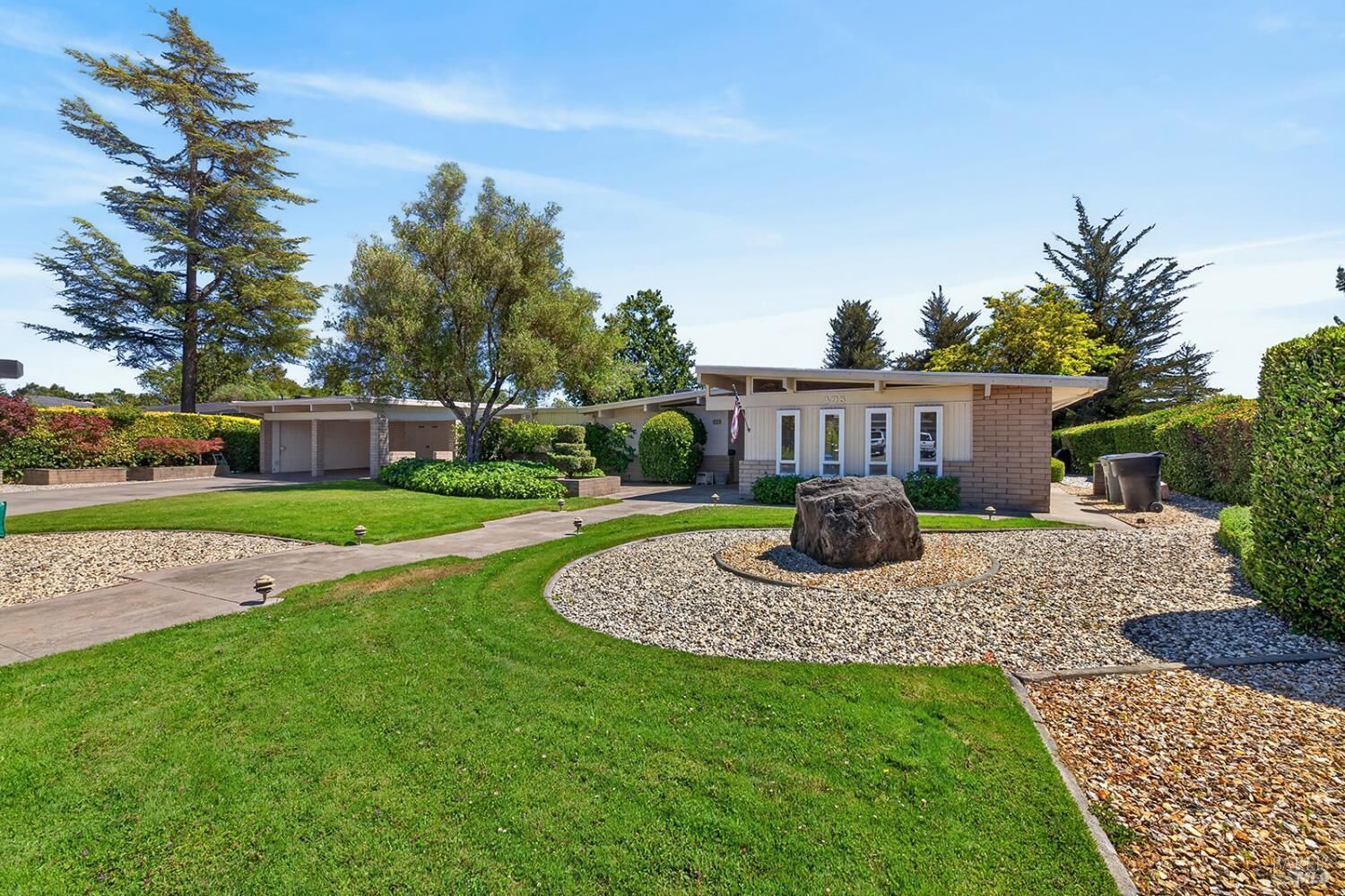 Property Photo: 495 Country Club Drive CA 95401