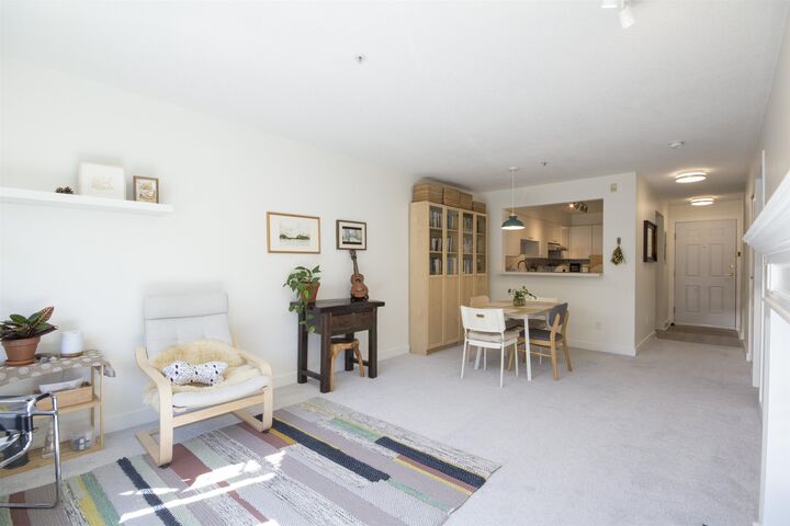 Property Photo: 5888 Dover Crescent 314 BC V7C 5R9