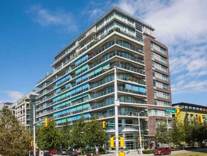181 W 1st Avenue 205 — photo 1