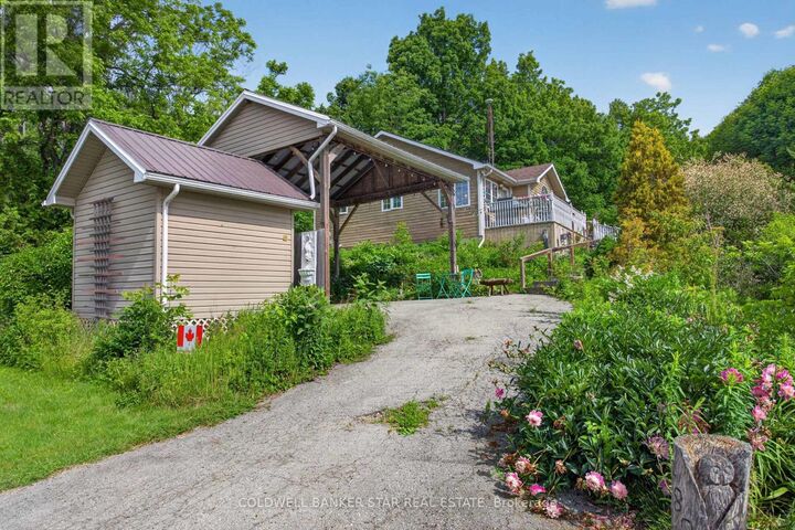 Property Photo:  48238 Rush Creek Line  ON N5H 2R2 