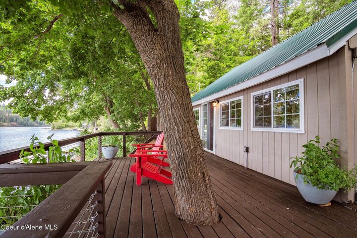 Property Photo:  5860 W Freeman Rd  ID 83858 