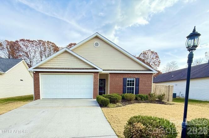 Property Photo:  10812 Merchant Lane  TN 37934 