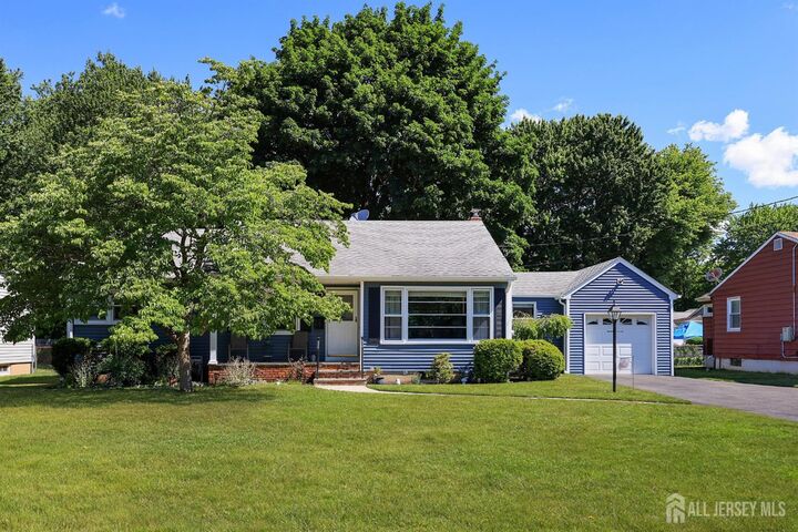 Property Photo:  231 Firth Street  NJ 07080 