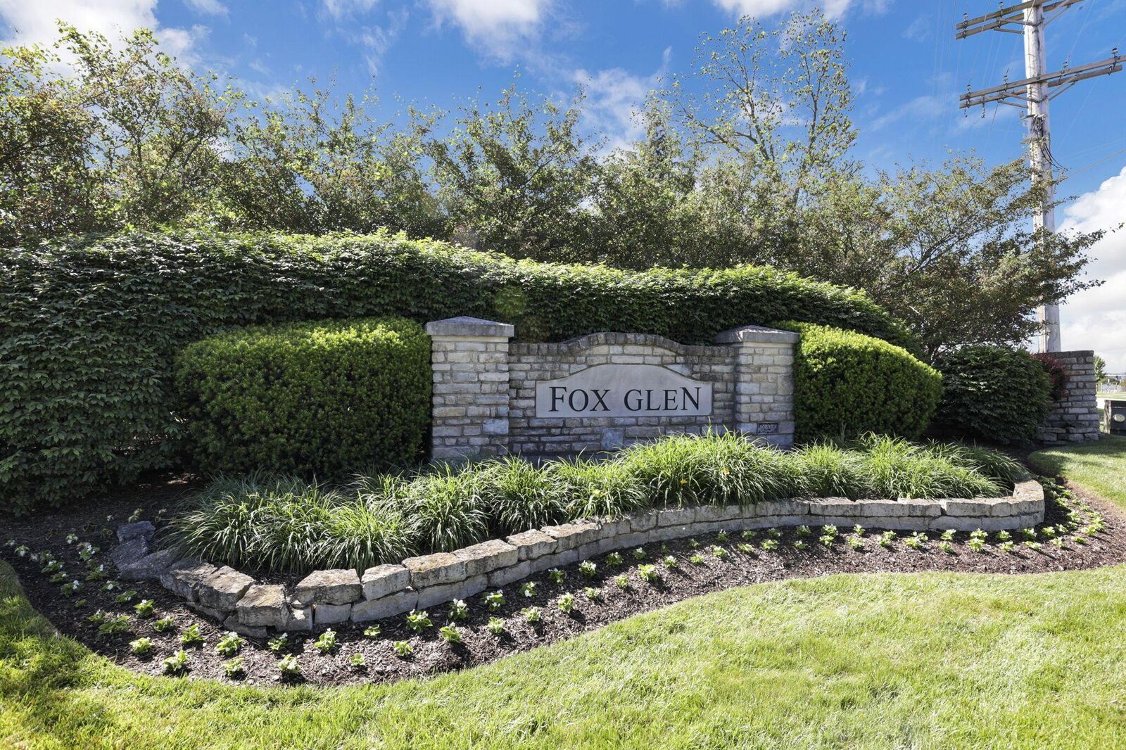 Property Photo:  166 Longleaf Street  OH 43147 