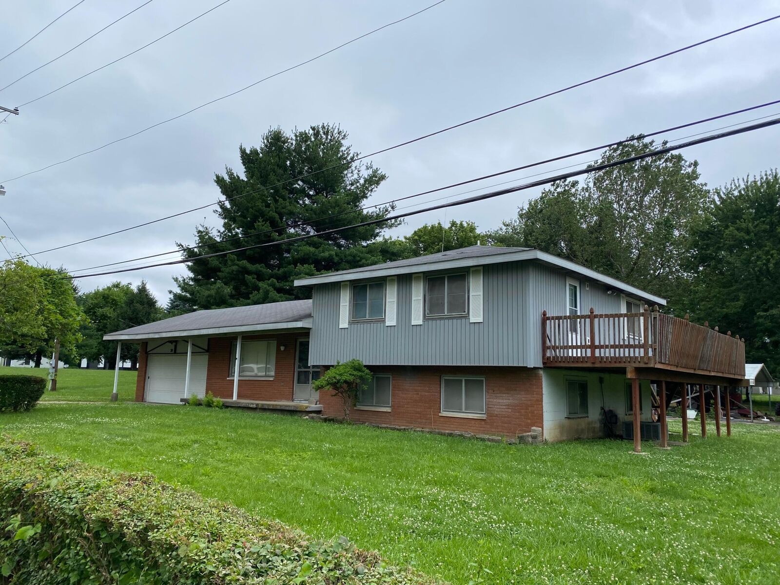 Property Photo: 20 Worth Drive OH 43025