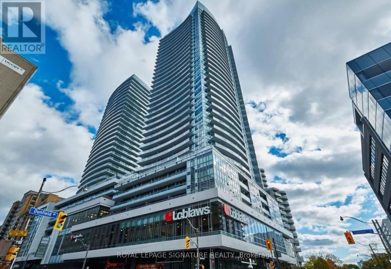Property Photo: 89 Dunfield Avenue 705 ON M4S 0A4