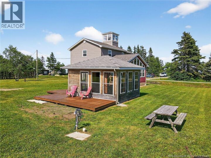 Property Photo:  58 Venice Avenue  NB E4R 5X4 