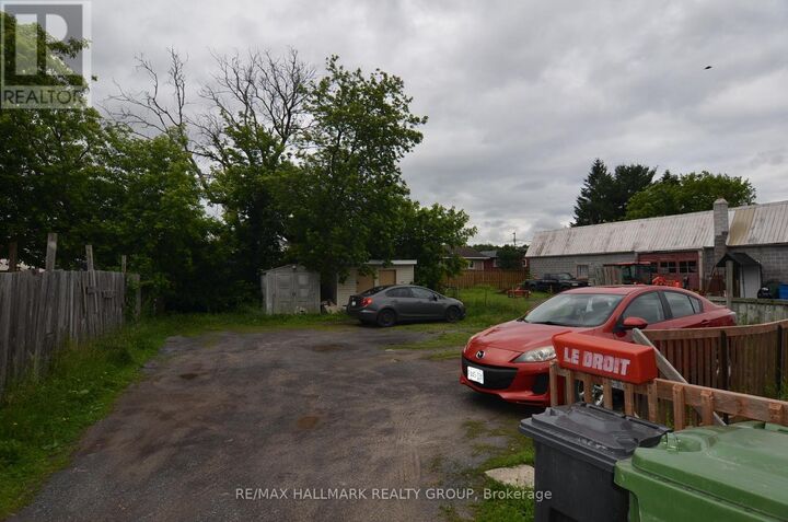 Property Photo: 365 St Philippe Street ON K0B 1A0