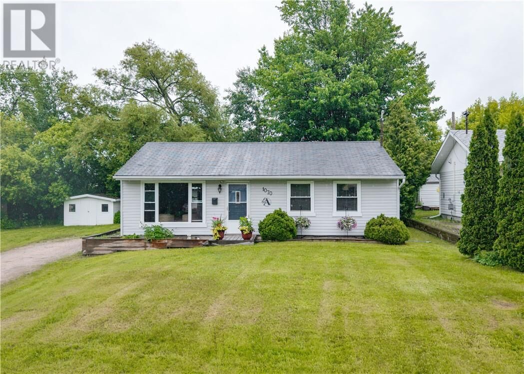 Property Photo:  1070 Crescent Park Road  ON P3A 2V3 