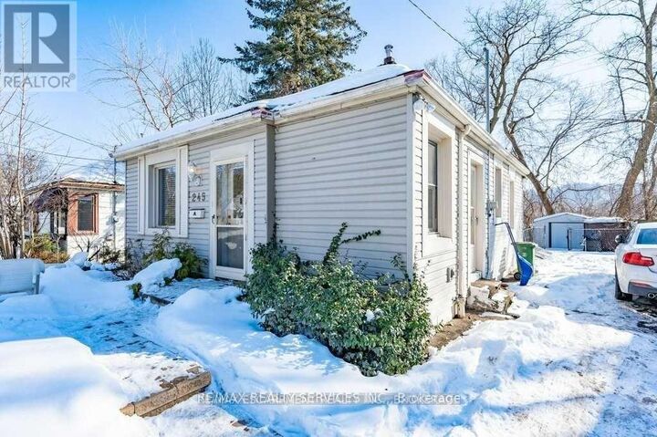 Property Photo:  245 Haddon Ave Avenue  ON L8S 1X9 