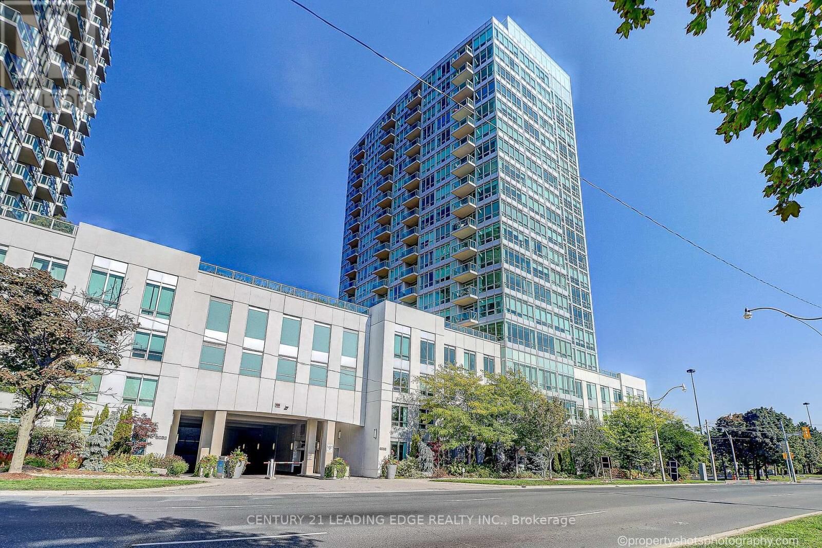 Property Photo: 1900 Lakeshore Boulevard 303 ON M6S 1A4
