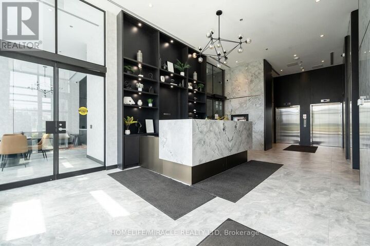 Property Photo:  3005 Pine Glen Road 220  ON L6M 4C1 