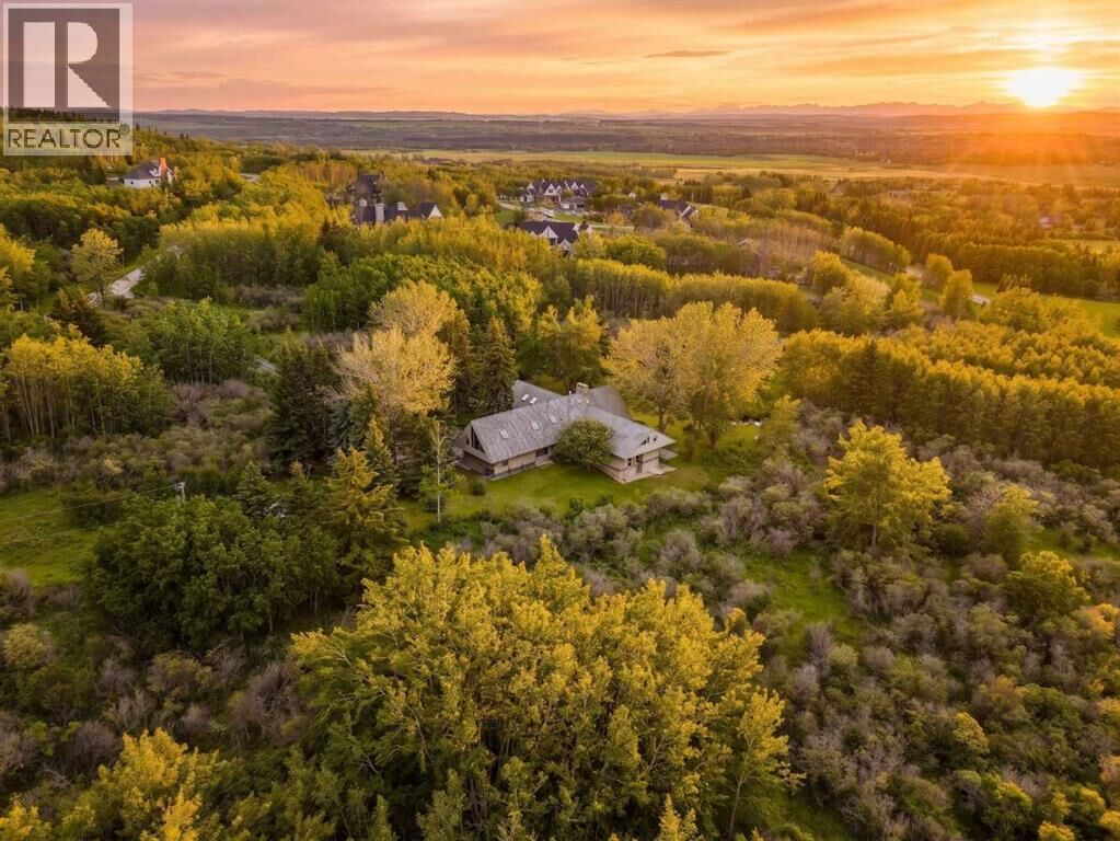 Property Photo:  237 Escarpment Drive  AB T3Z 3M8 