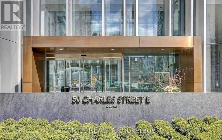 Property Photo: 50 Charles Street 2709 ON M4Y 0C3