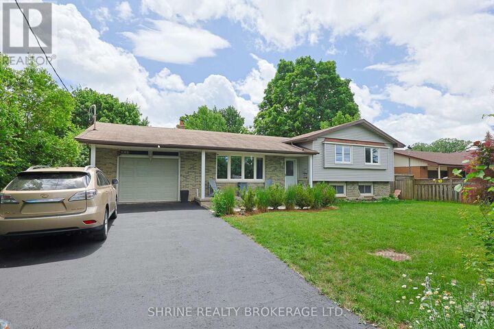 Property Photo:  146 Fanshawe Park Road West  ON N6G 5C4 