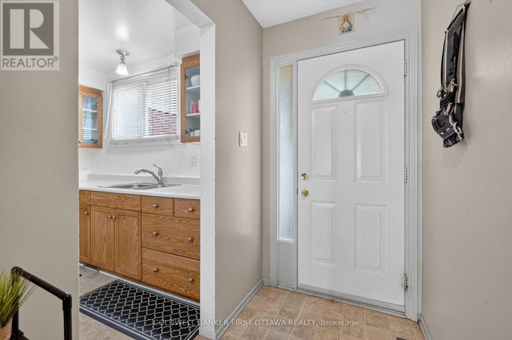 Property Photo:  1444 Palmerston Drive 98  ON K1J 8P1 