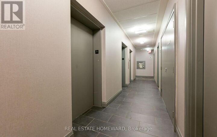 Property Photo:  25 Cole Street 926  ON M5A 4M3 